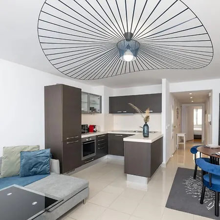 Victoria Palace Жюан-ле-Пен